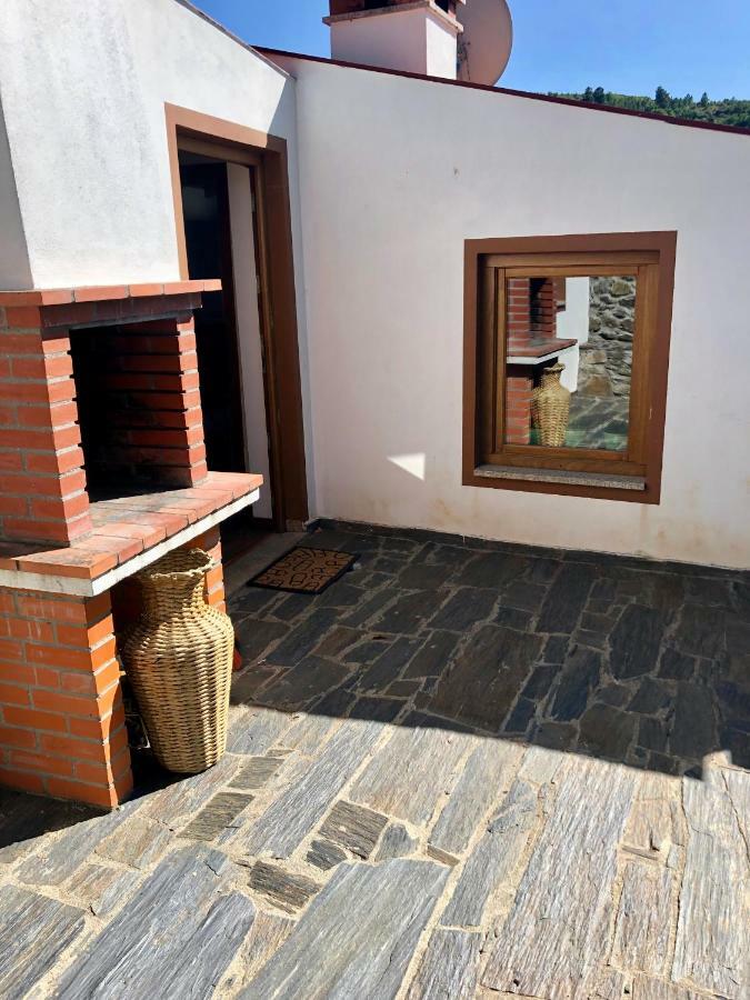 Ferienwohnung Casa Do Tuga Bragança Exterior foto